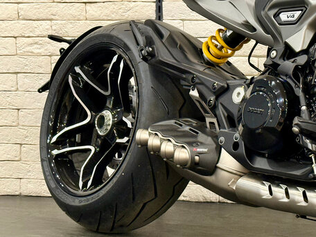 2026 Ducati XDiavel, пурпурный, 3990000 рублей, вид 3