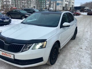 2017 Skoda Octavia III (A7) Рестайлинг, белый, 850000 рублей, вид 3
