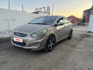 2014 Hyundai Solaris I, бежевый, 700000 рублей, вид 1