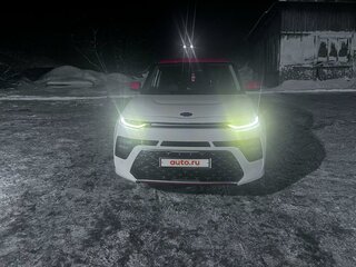 2019 Kia Soul III, белый, 2000000 рублей, вид 3
