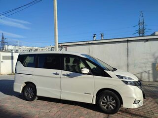 2019 Nissan Serena V (C27) Рестайлинг, белый, 2550000 рублей, вид 1