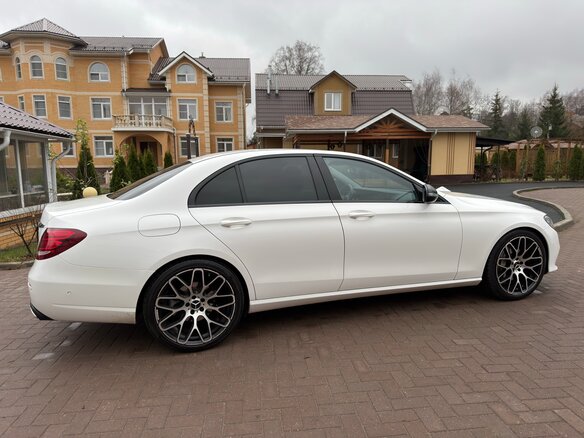 2016 Mercedes-Benz E-Класс 200 V (W213, S213, C238), белый, 2800000 рублей - вид 5