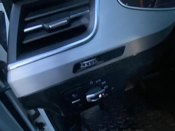 2015 Audi Q7 II (4M), белый, 3150000 рублей - вид 13