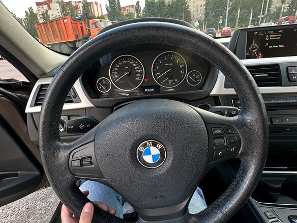 2014 BMW 3 серии 316i VI (F3x), коричневый, 1600000 рублей - вид 8