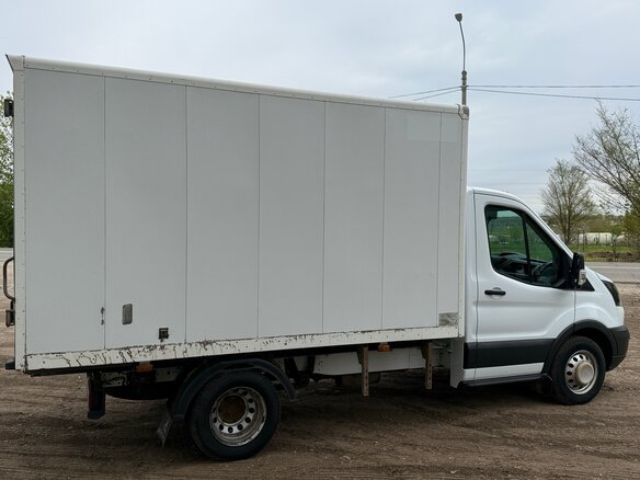 2017 Ford Transit, белый, 1890000 рублей - вид 4
