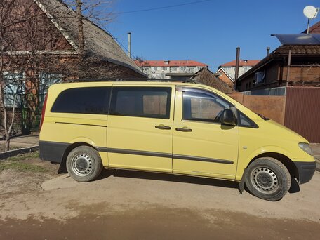 2007 Mercedes-Benz Vito, жёлтый, 1200000 рублей, вид 3