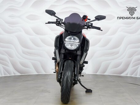 2013 Ducati Diavel, красный, 810000 рублей, вид 4