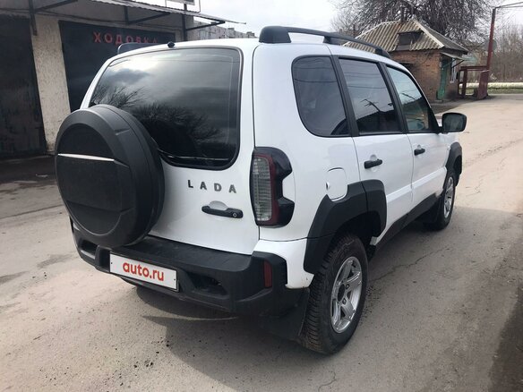 2021 Lada (ВАЗ) Niva Travel I, белый, 1350000 рублей - вид 9