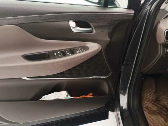 2019 Hyundai Santa Fe IV, серый, 2720000 рублей - вид 12