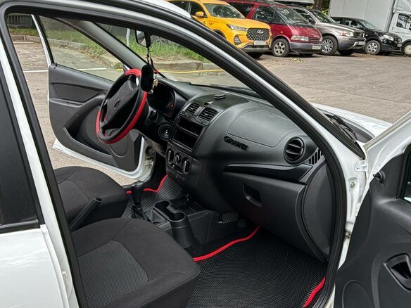 2024 Lada (ВАЗ) Granta I Рестайлинг, белый - вид 15