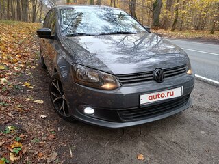 2013 Volkswagen Polo V, серый, 1015000 рублей, вид 3