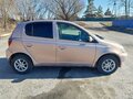 2001 Toyota Vitz I (P10), розовый, 399000 рублей - вид 3