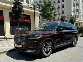 2019 Lincoln Aviator II, коричневый, 4900000 рублей, вид 1