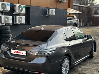 2020 Toyota Camry US Market VIII (XV70), серый, 2900000 рублей, вид 5
