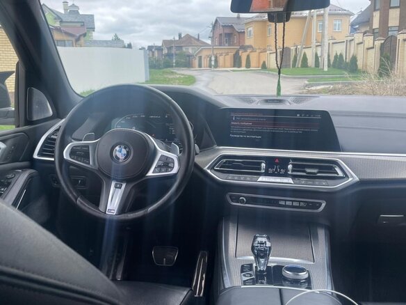 2019 BMW X5 30d IV (G05/G18), белый, 5850000 рублей - вид 6