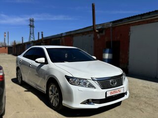 2014 Toyota Camry VII (XV50), белый, 1450000 рублей, вид 2