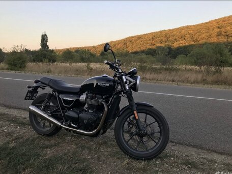 2016 Triumph Street Twin, чёрный, 850000 рублей, вид 1