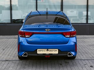 2020 Kia Rio IV Рестайлинг, синий, 1467000 рублей, вид 4