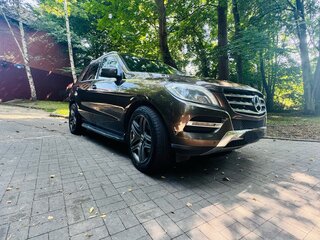 2015 Mercedes-Benz M-Класс 250 CDI BlueTEC III (W166), коричневый, 2200000 рублей, вид 2