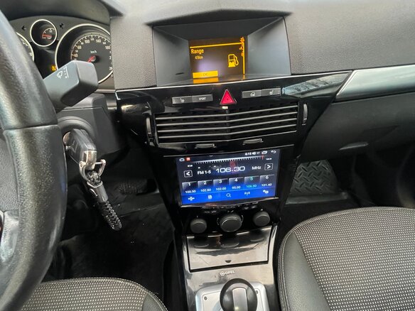 2007 Opel Astra GTC H Рестайлинг, бежевый, 200000 рублей - вид 5