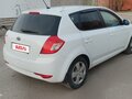 2011 Kia Ceed I Рестайлинг, белый, 810000 рублей - вид 2