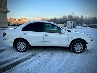 2000 Nissan Bluebird Sylphy I (G10), белый, 330000 рублей, вид 4