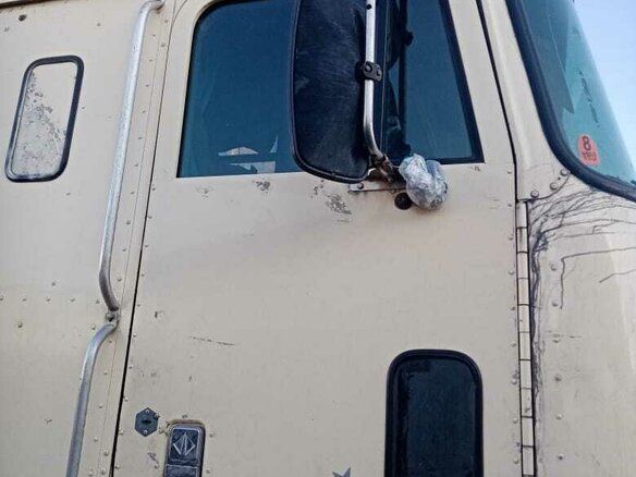 1998 International 9000 Series, бежевый, 650000 рублей - вид 1