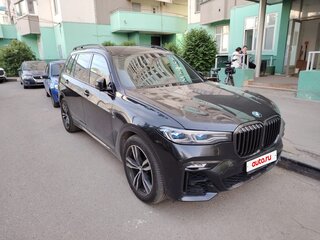 2020 BMW X7 30d I (G07), чёрный, 7500000 рублей, вид 2