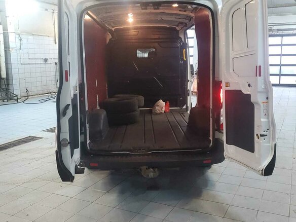 2017 Ford Transit, белый, 1750000 рублей - вид 11