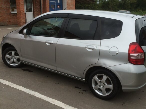 2002 Honda Fit I, серебристый