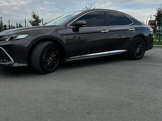 2022 Toyota Camry VIII (XV70) Рестайлинг, коричневый, 3950000 рублей, вид 5