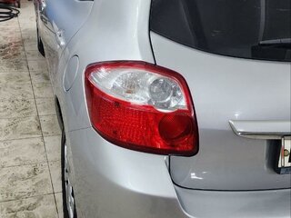2010 Toyota Auris I Рестайлинг, серый, 980000 рублей, вид 2