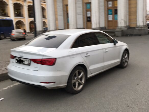 2013 Audi A3 III (8V), белый, 1190000 рублей - вид 3