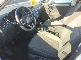 2022 Volkswagen Tiguan II Рестайлинг, белый, 2292000 рублей, вид 5
