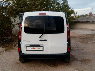 2009 Renault Kangoo II, белый, 850000 рублей, вид 2
