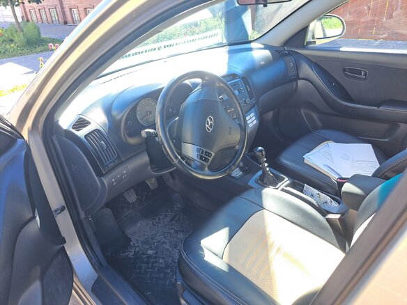 2008 Hyundai Elantra IV (HD), бежевый, 555000 рублей - вид 4