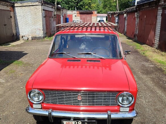 1977 Lada (ВАЗ) 2102, красный