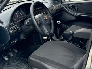 2013 Chevrolet Niva I Рестайлинг, серый, 710000 рублей, вид 5