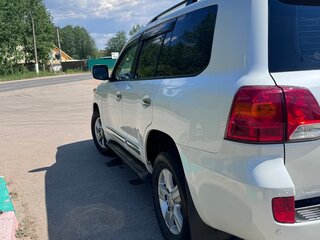 2012 Toyota Land Cruiser 200 Series Рестайлинг 1, белый, 3850000 рублей, вид 4