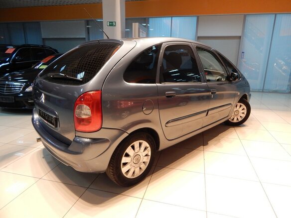 2009 Citroen Xsara Picasso, серый - вид 3