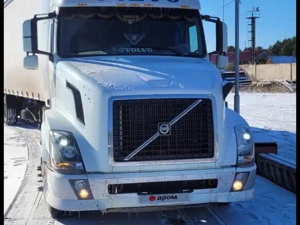2003 Volvo VNL, белый, 2200000 рублей - вид 20