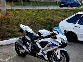 2008 Suzuki GSX-R 600, белый, 610000 рублей, вид 4
