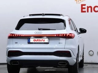2025 Audi Q5 40 TDI III (GU), белый, 7282789 рублей, вид 4