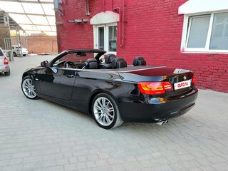 2010 BMW 3 серии 325i V (E90/E91/E92/E93) Рестайлинг, чёрный, 1900000 рублей, вид 1