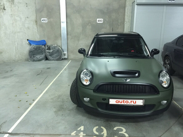 2010 Mini Clubman Cooper S I Рестайлинг, зелёный - вид 2