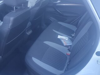 2024 Lada (ВАЗ) Vesta I Рестайлинг (NG), белый, 1585000 рублей, вид 5