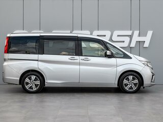 2016 Honda Stepwgn V, серый, 1750000 рублей, вид 5