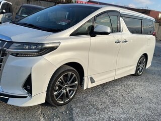 2021 Toyota Alphard III Рестайлинг, белый, 7000000 рублей, вид 1