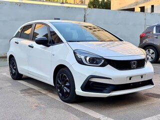2021 Honda Fit IV, белый, 1130000 рублей, вид 2