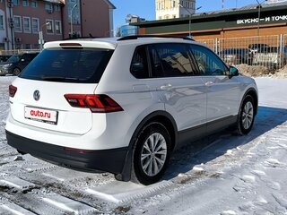 2018 Volkswagen Tiguan II, белый, 1890000 рублей, вид 5